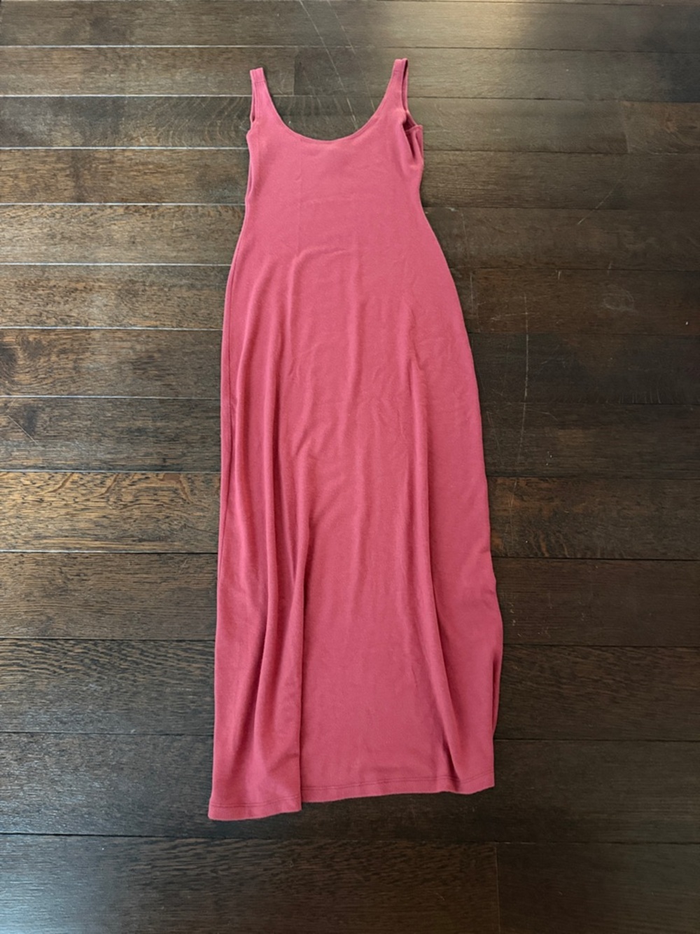 Sleeveless Scoop Neck Maxi Dress in Rose